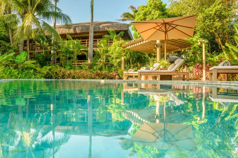 Filha da lua pool outside glutenfree hotel brazil