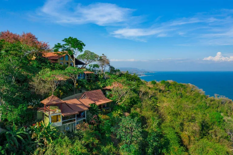 Anamaya retreat costa rica house view glutenfree yoga