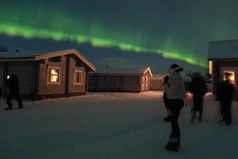 Aurora holidays finland people northern lights gluten-free experience