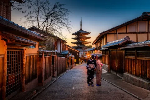 Gluten free tours japan streets