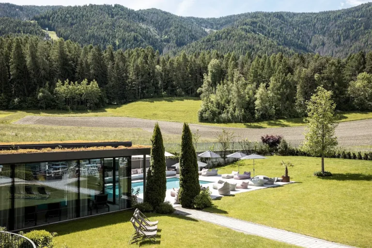 Hotel petrus outdoor view